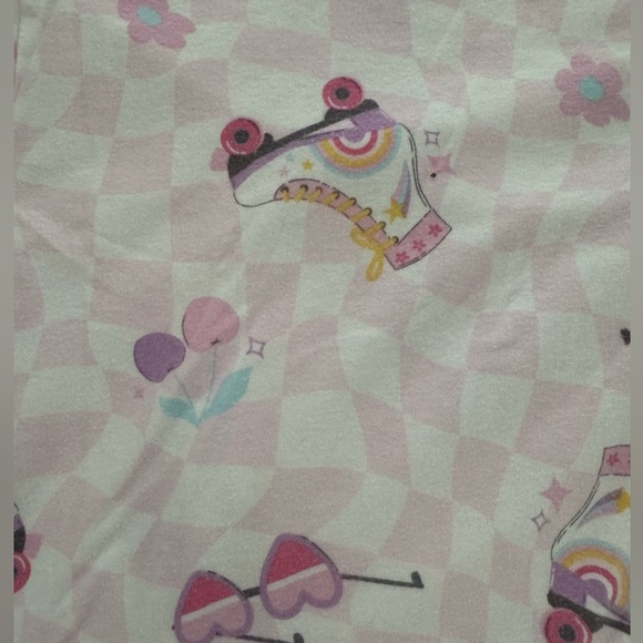 Esme size 12 pajama tee and capri in roller skate print. Run slim - Picture 5 of 8